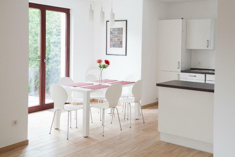 Ferienwohnung Niederschoenhausen 베를린 외부 사진